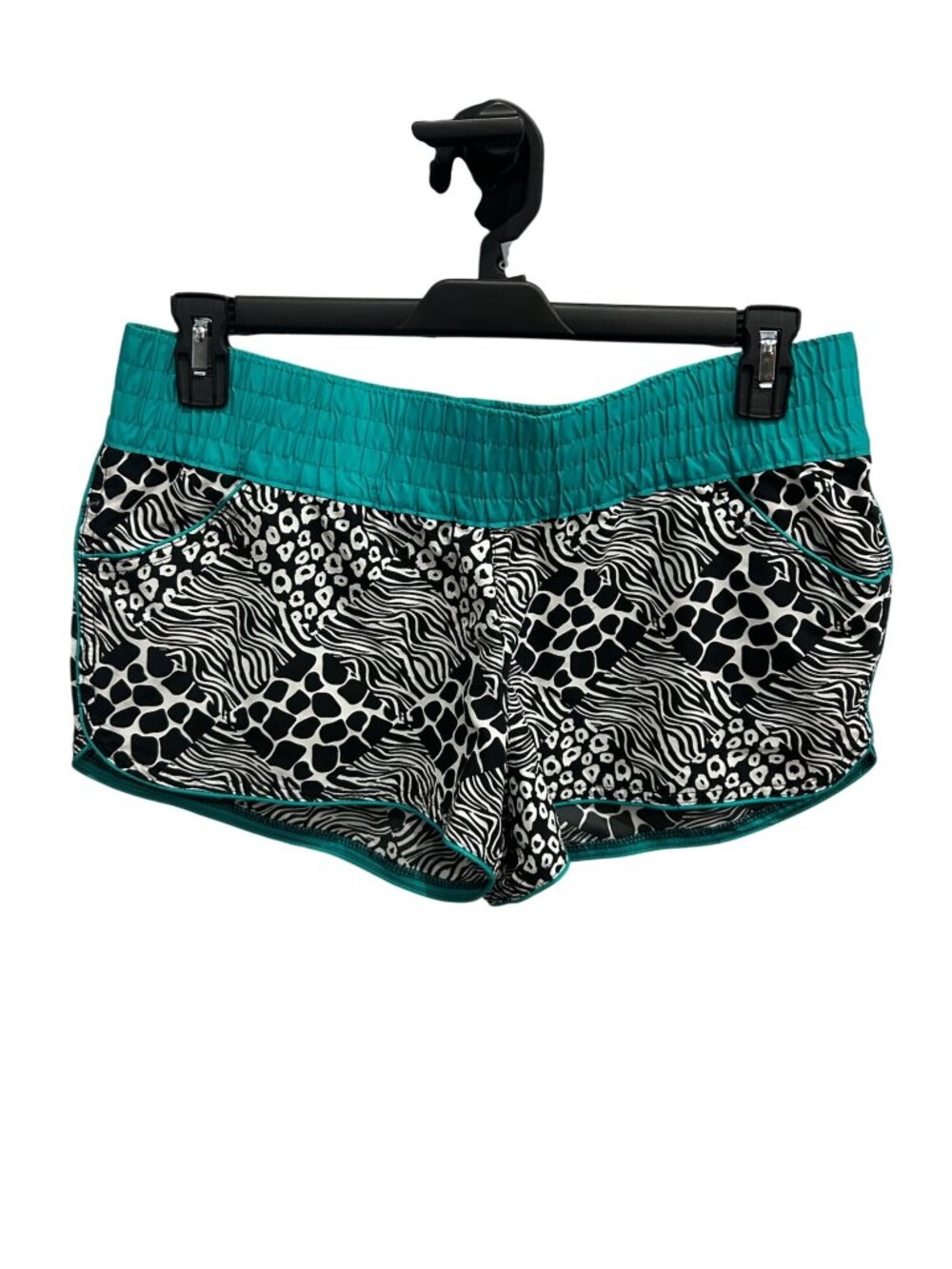 Xhilaration Animal Print Elastic Waist Athletic Shorts Size L Gorpcore Sporty
